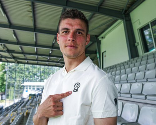 Fotbalové přestupy ONLINE: Sláma novou posilou Jablonce, Slavia lovila v Polsku a Sparta se zajímá o maďarského brankáře