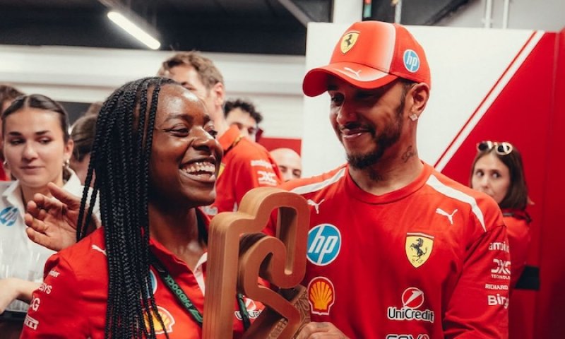Hamilton znovu ožil a Coulthard věří v útok na rekordní titul: To, co předvedl, bylo světové