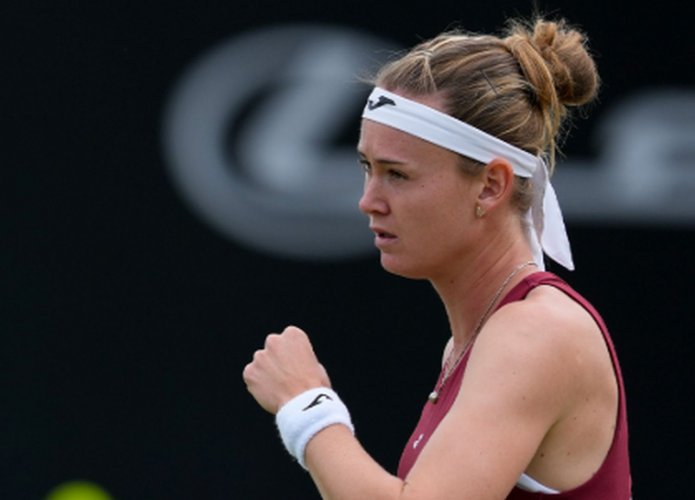 České derby v Nottinghamu ovládla Bouzková. Plíšková si o titul na okruhu WTA nezahraje