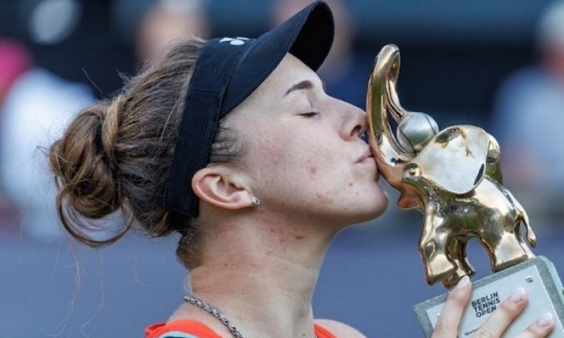 Český tenis má novou členku elity. Nosková po triumfu v Berlíně pronikla mezi deset nejlepších na světě