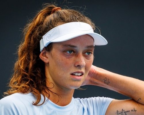 Za 76 minut nebylo co řešit! Viďmanová dobyla Portugalsko a český tenis má novou členku elitní stovky