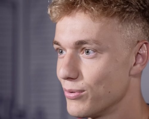 Priskemu se hlásili první den v práci také Karabec, Ševčík, Kukučka a Suchomel. Šanci na Letné dostává i 6 talentovaných mladíků