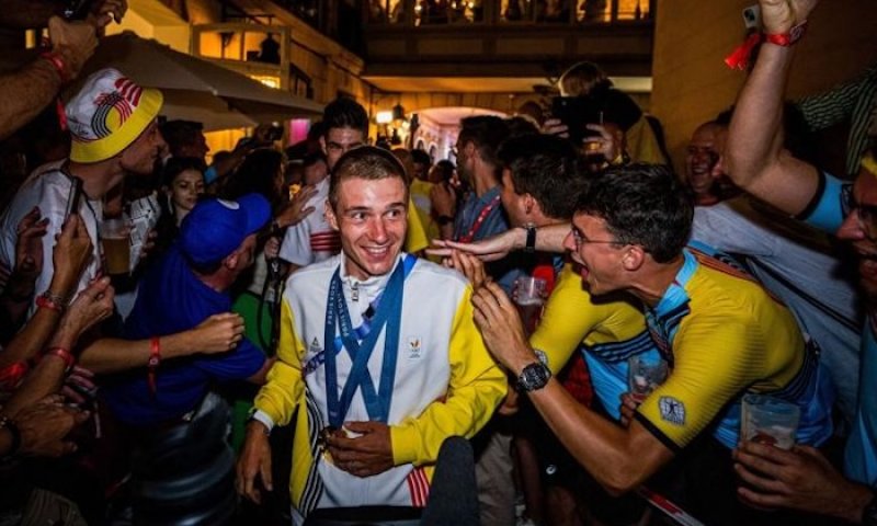 Evenepoel může přijít o Tour de France! Belgická federace hrozí své hvězdě zákazem startů