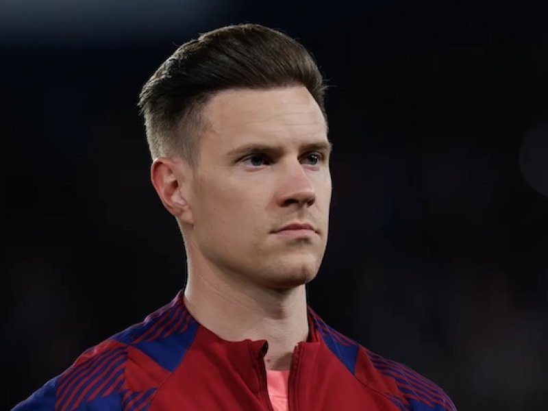 Absurdní obchod? Barcelona zaplatí majlant, aby se zbavila Ter Stegena. Ajax uhradí jen zlomek jeho gáže