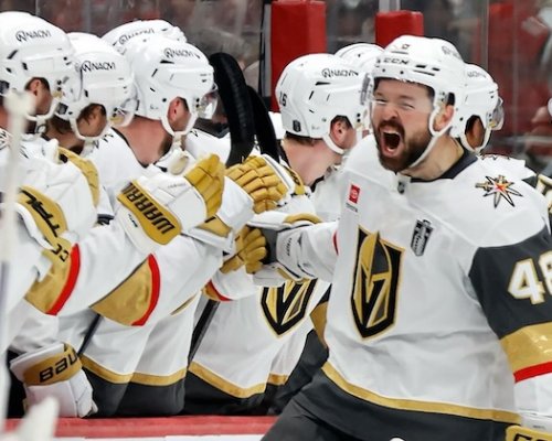 29 zápasů bez gólu? Pavelskiho telefonát změnil všechno. Probuzený Hertl táhne po střelecké krizi Vegas za Stanley Cupem