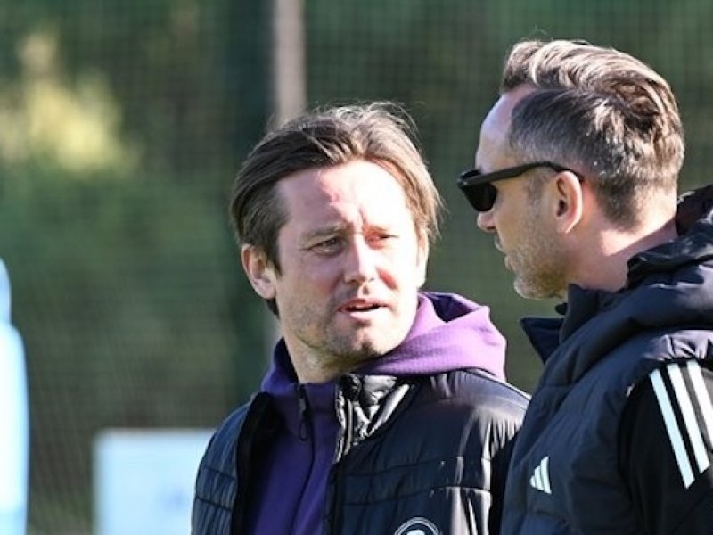 Rosický nalákal fanoušky Sparty. Za pár dní dorazí další dvě posily