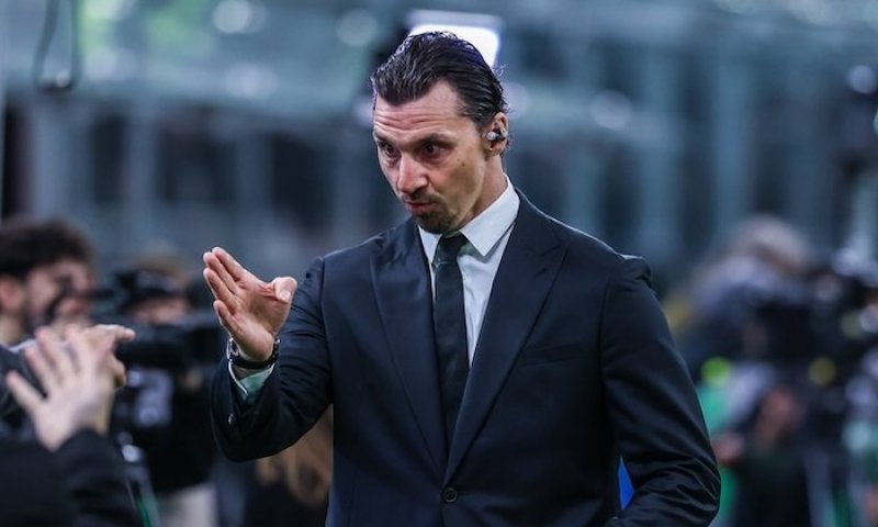 Válka v AC Milán! San Siro se bouří a nároční fanoušci Rossoneri žádají hlavy Ibrahimoviće i majitele klubu