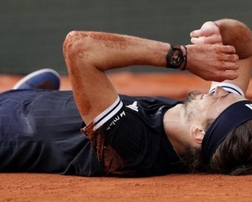 Nedokázal to ani Federer, ani Nadal. Zverev se stal teprve čtvrtým hráčem historie s tituly na všech úrovních ATP okruhu