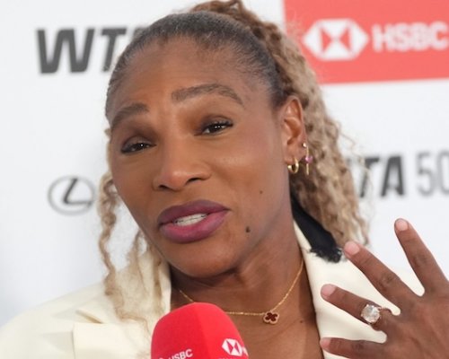 Po Londýnu je přihlášena do Berlína a už se řeší i divoká karta pro Wimbledon. "Chci, aby mě moje děti viděly hrát," informuje Serena