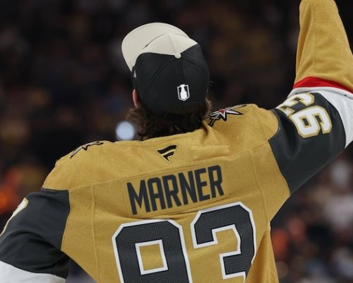 Čtyři body v jedné třetině finále NHL? Marner překonal 69 let starý rekord Maurice Richarda. Podle Messiera je to budoucí člen Síně slávy