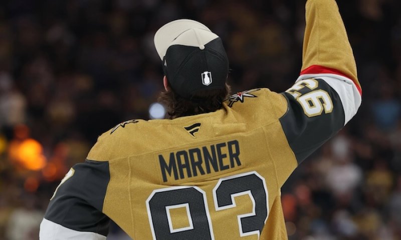 Čtyři body v jedné třetině finále NHL? Marner překonal 69 let starý rekord Maurice Richarda. Podle Messiera je to budoucí člen Síně slávy