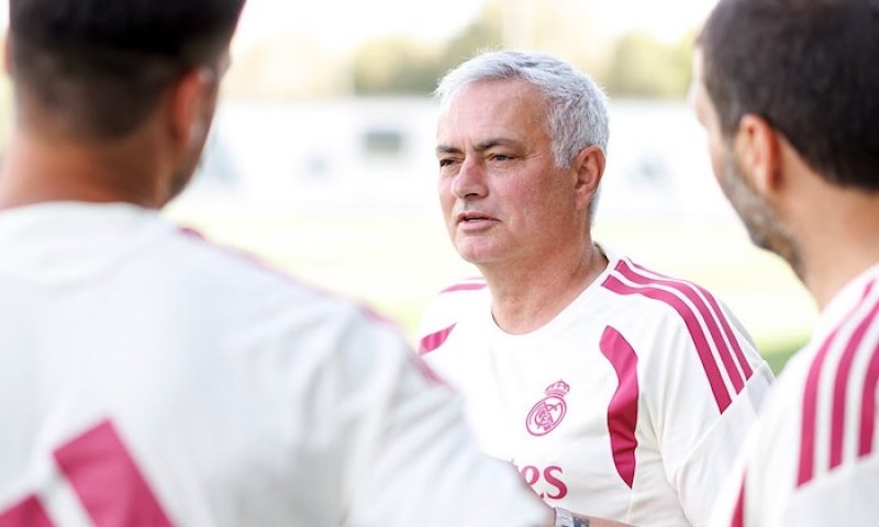 Zapomeňte na starého Mourinha. Nový Real chce budovat úplně jinak