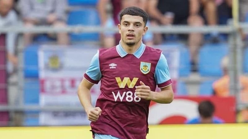 Posila z Premier League? Sparta si vyhlédla reprezentanta Švýcarska