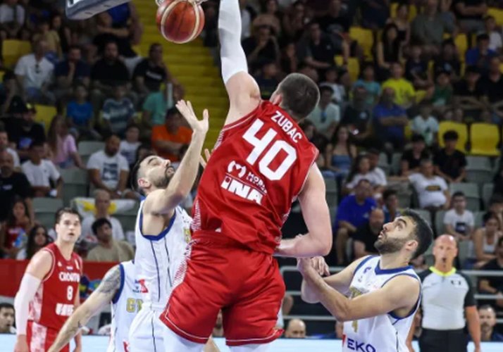 Australané v kvalifikaci překonali devět let starý rekord. Primát jim vydržel ale jen pár hodin
