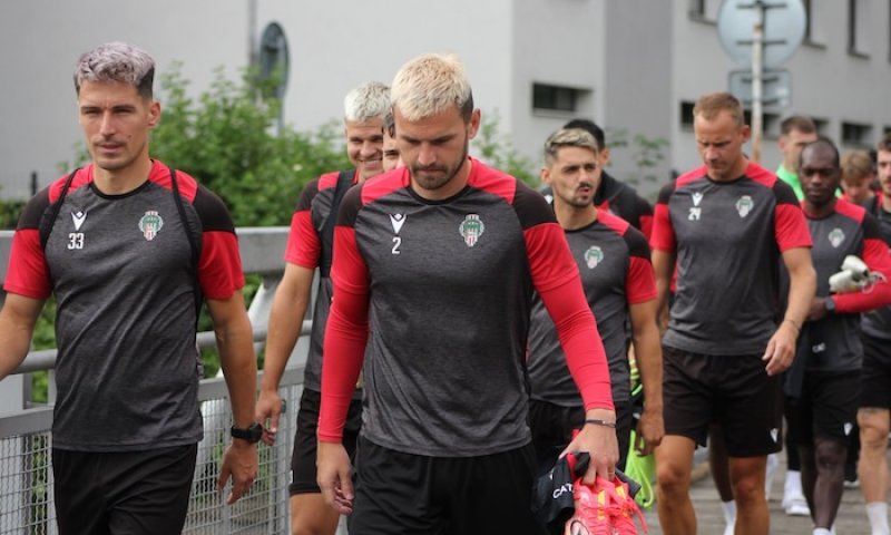 Velký letní řez odnesli Kúdela i Ondrášek! Žižkov odjel na soustředění s pěti posilami i šesticí hráčů na testech