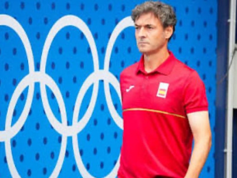 „Nejlepší ukázka pro příští generaci.“ Denia vybral kapitána dle vlastního úsudku