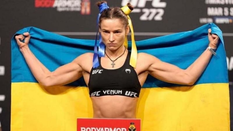 Vyhazov z UFC ji nezlomil. Ukrajinská kráska vyměnila pěsti za odvážné fotky a počítá miliony