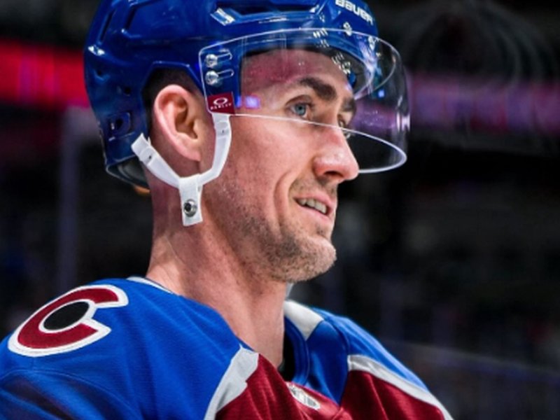 Tisíc zápasů v NHL a jedna chybějící trofej. Nečasův spoluhráč popsal, co Colorado žene dál