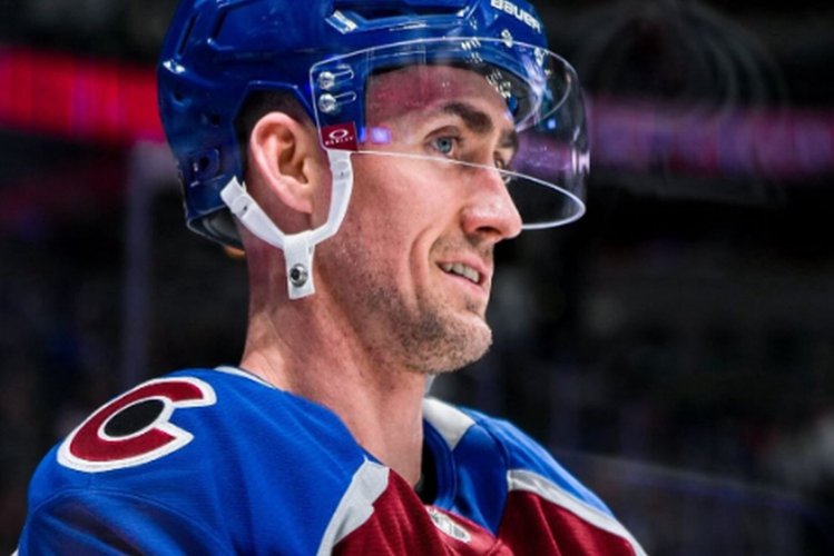 Tisíc zápasů v NHL a jedna chybějící trofej. Nečasův spoluhráč popsal, co Colorado žene dál