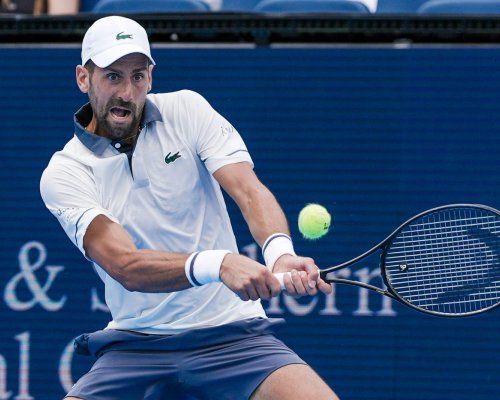 Roddick srovnal Djokovičovy úpravy s Federerovým SABRem, který označil za cirkus