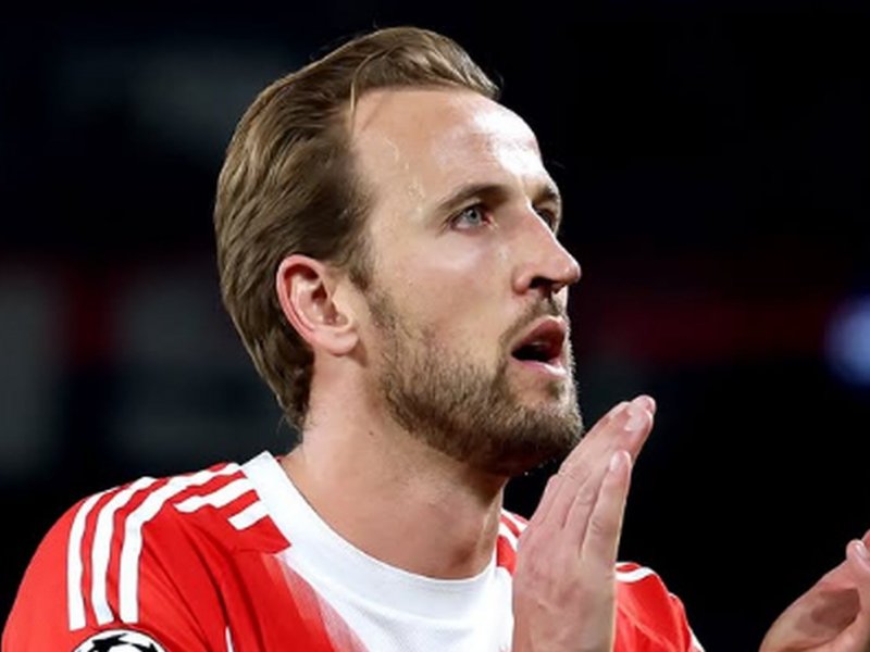 Barcelona, Tottenham i Manchester United si o něj řekli. Kaneova budoucnost se začíná vyjasňovat