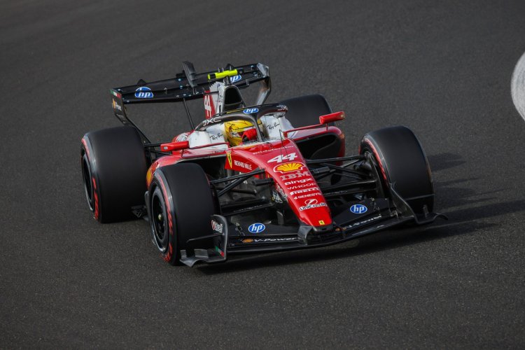 Ztraceni v labyrintu možností. Takhle se u Ferrari popisuje jedna otevřená otázka