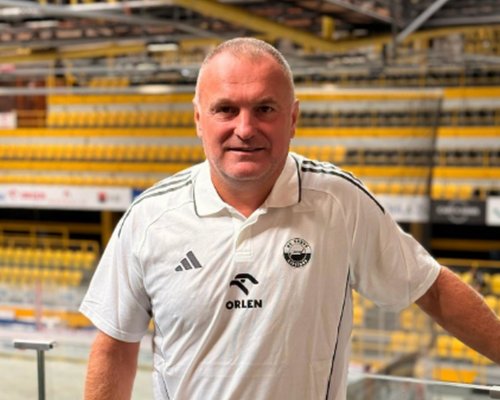 Litvínov oznámil nového trenéra. Tým povede olympijský vítěz z Nagana