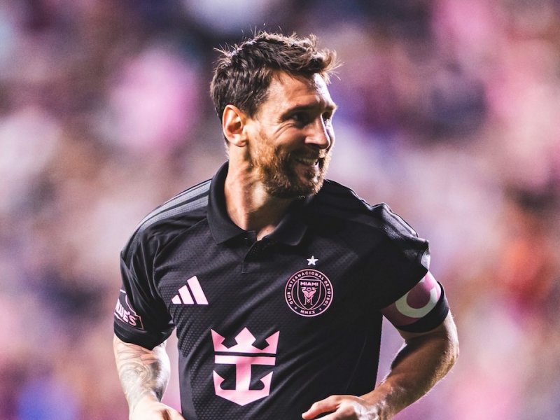 Messi poslal gól do nebe. Poprvé od smrti otce skóroval a dál stíhá exslávistu Musu