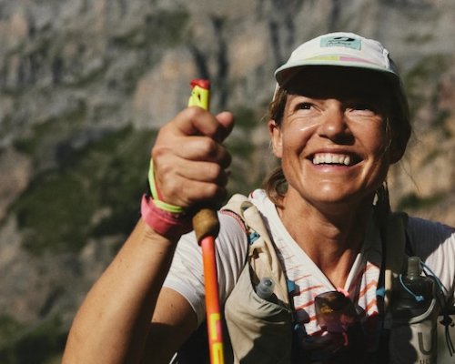 Everest dvanáctkrát za sebou a 2000 kilometrů za 29 dní? Novozélanďanka přepsala rekord legendárního přechodu Alpami
