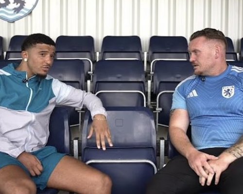 Nečekaný pád! Sancho po odchodu z Manchesteru United trénuje s klubem z desáté ligy