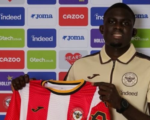 Doufám, že se West Ham brzy vrátí tam, kam patří, loučil se obránce Slavie. Nyní bude sloužit Brentfordu
