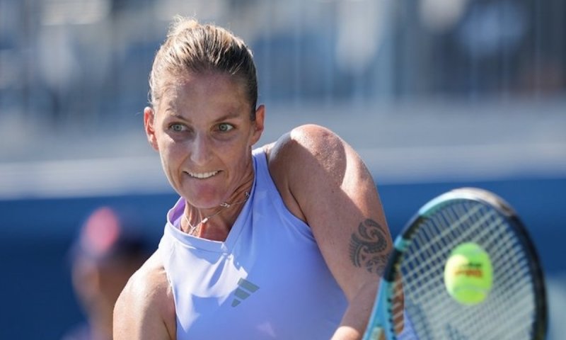 Plíšková zažila noční můru. Šampionka Roland Garros jí povolila dva gamy