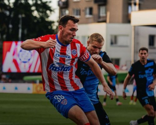 Osm tisíc lidí odcházelo mlčky do noci. Kapitán Zbrojovky pak našel jediné výstižné slovo