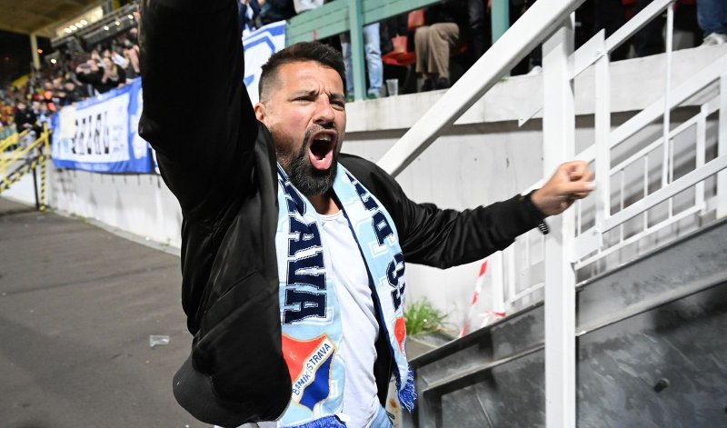 Baník mi zůstane navždy v srdci, loučil se Baroš na vyprodané exhibici. Budu ho navždy podporovat