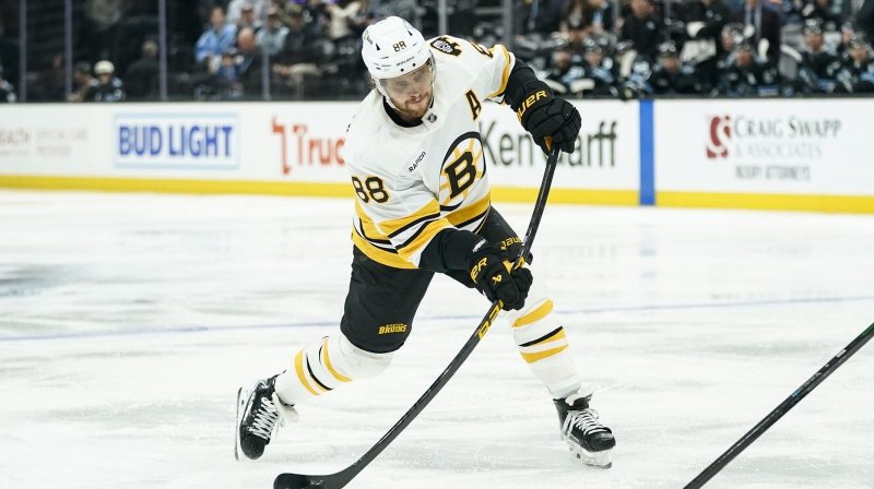Pastrňák kráčí ve šlépějích Jágra, Eliáše, Holíka či Hejduka. V Boston povede jako kapitán