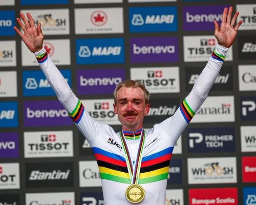 McNulty šokoval cyklistický svět! Po 32 kilometrech sólo jízdy se stal mistrem světa a po 33 letech vrátil USA duhový dres