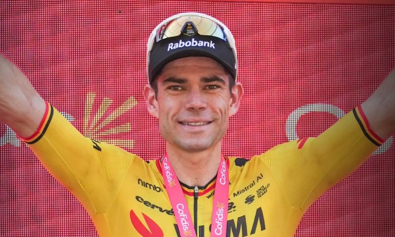 Visma dál drtí Vueltu. Van Aert vytěžil z pětičlenného úniku v Córdobě druhý triumf za tři dny