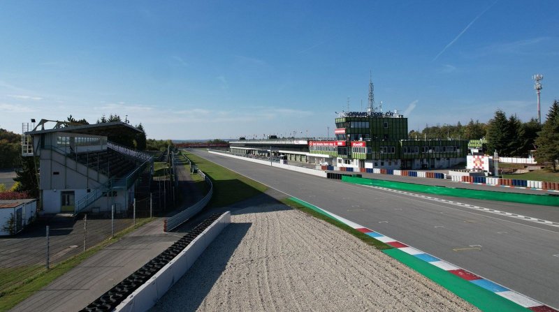 Další pocta pro Masarykův okruh v Brně. Od příštího roku bude hostit i MS juniorů