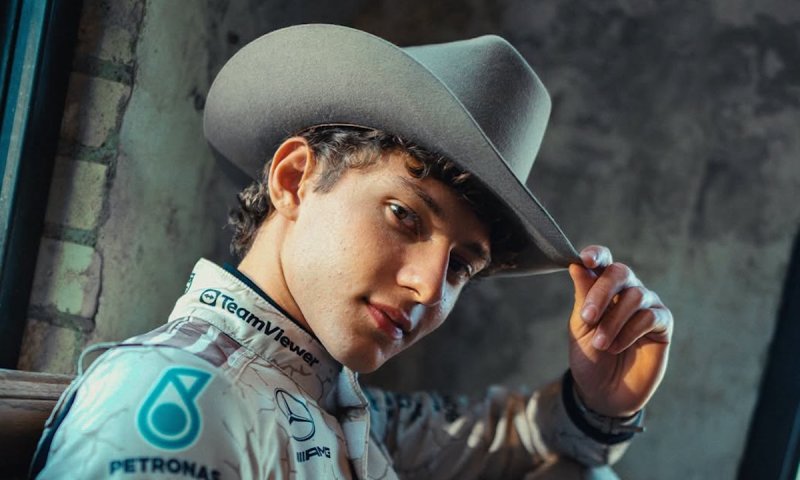 Nejmladší šampion historie F1 už klepe na dveře. Antonelli může slavit v Texasu, Mercedes přesto znervózněl