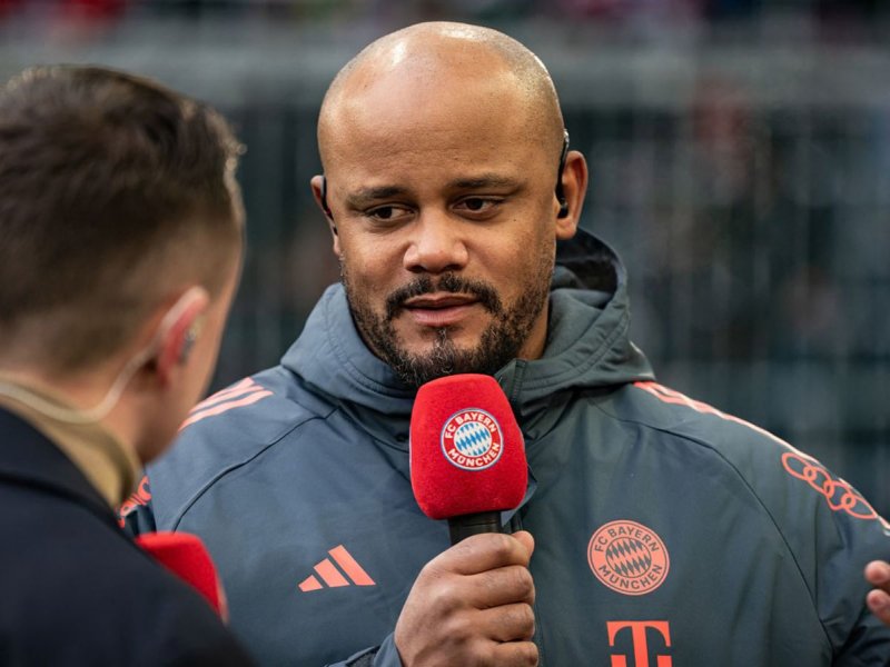 Trenér Bayernu Kompany zkolaboval na tréninku. Neposlouchal své vlastní tělo