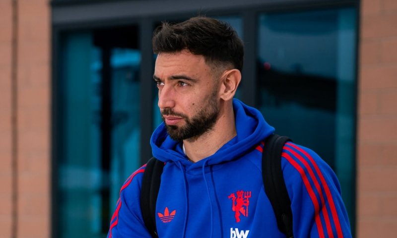 Carrick odstavil kapitána Fernandese a Manchester United se dál potupně propadá