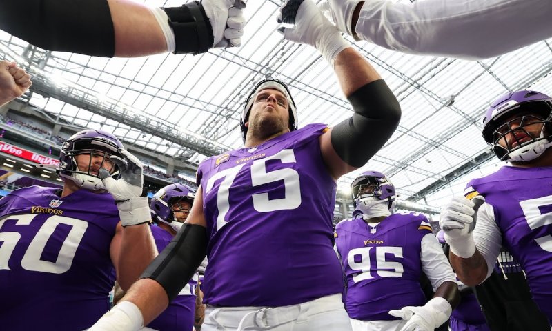 Kdo zastaví Vikingy? NFL má posledního neporaženého a Minnesota dál šokuje celou NFL