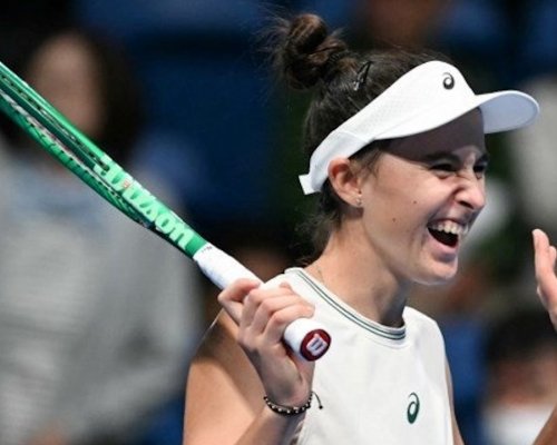 Osmnáctiletá Slovenka šokovala tenisový svět. Pohánková v Tokiu vyřadila čtyřnásobnou grandslamovou šampionku