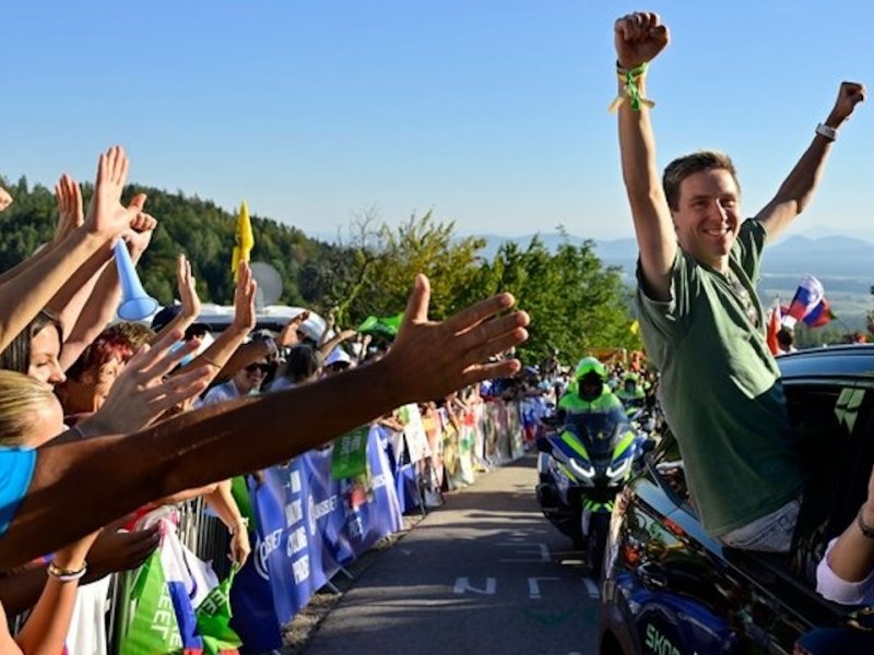 Cyklistický Oscar zná své favority. Pogačar může triumfovat už počtvrté, cena pro Volleringovou je jen formalita