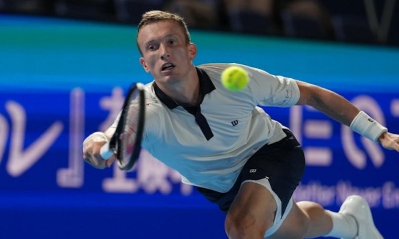 Česká demolice v Tokiu! Lehečka pronikl po sedmi měsících do finále a o titul si to rozdá s Alcarazem