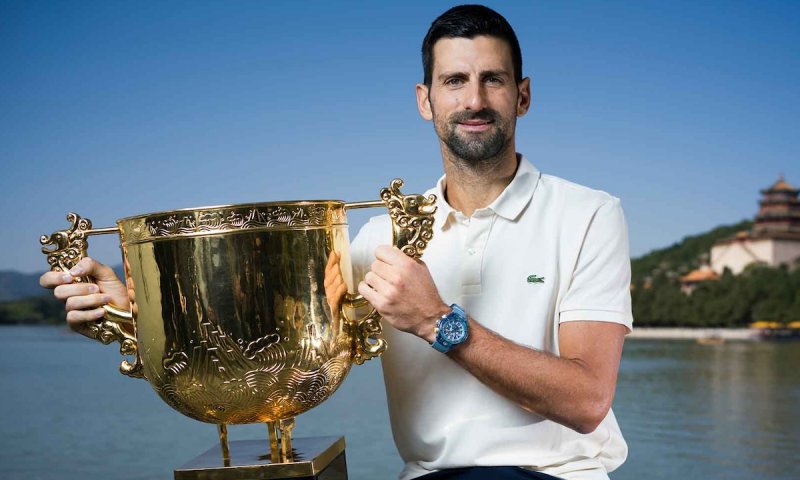 Trapas před papežem! Prezident si přivlastnil Djokoviće, srbská legenda zatím nahání Federera